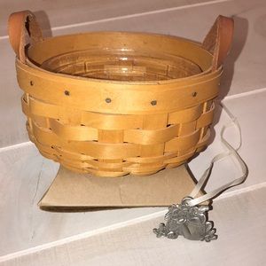 Longaberger basket and tie on.
